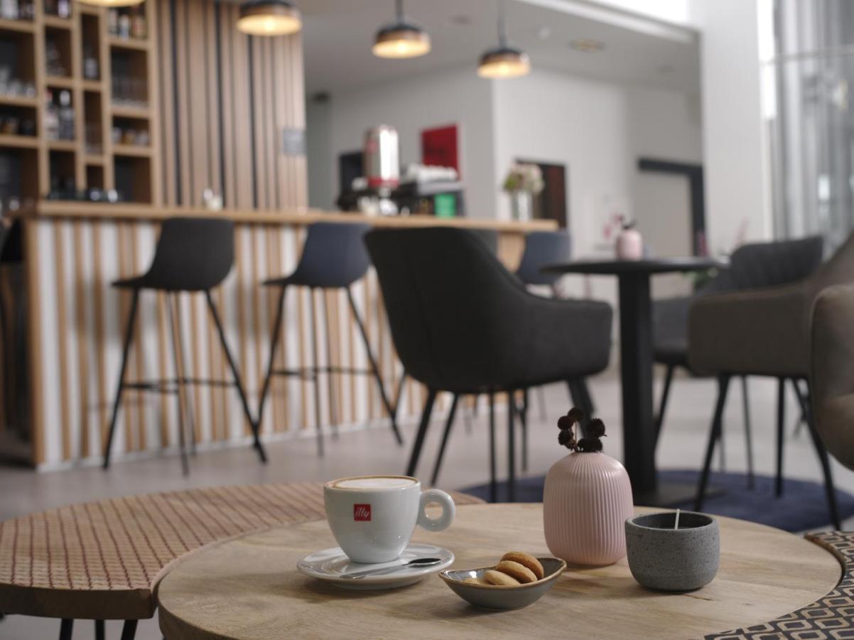 Hotel Cubis Lendava Εξωτερικό φωτογραφία
