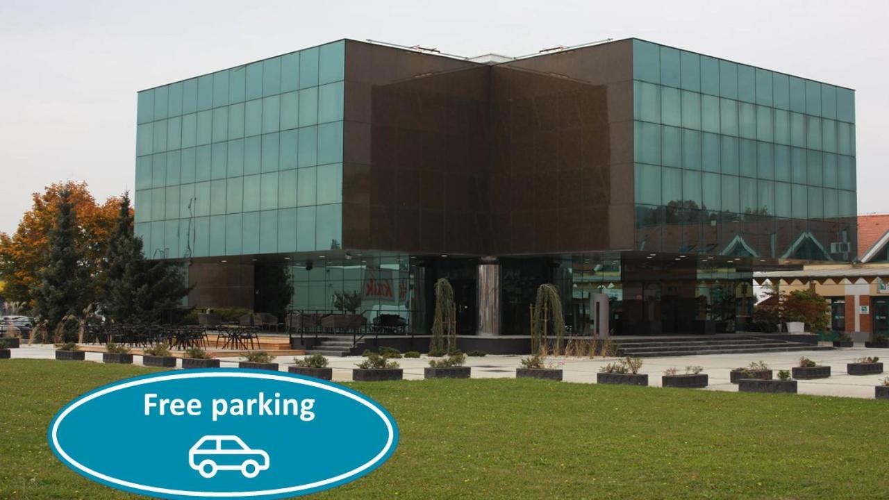 Hotel Cubis Lendava Εξωτερικό φωτογραφία